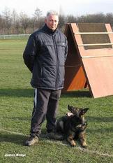 Denlee Anka Denlee Anka