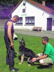 Anka vom Schwarzmarkt Anka vom Schwarzmarkt